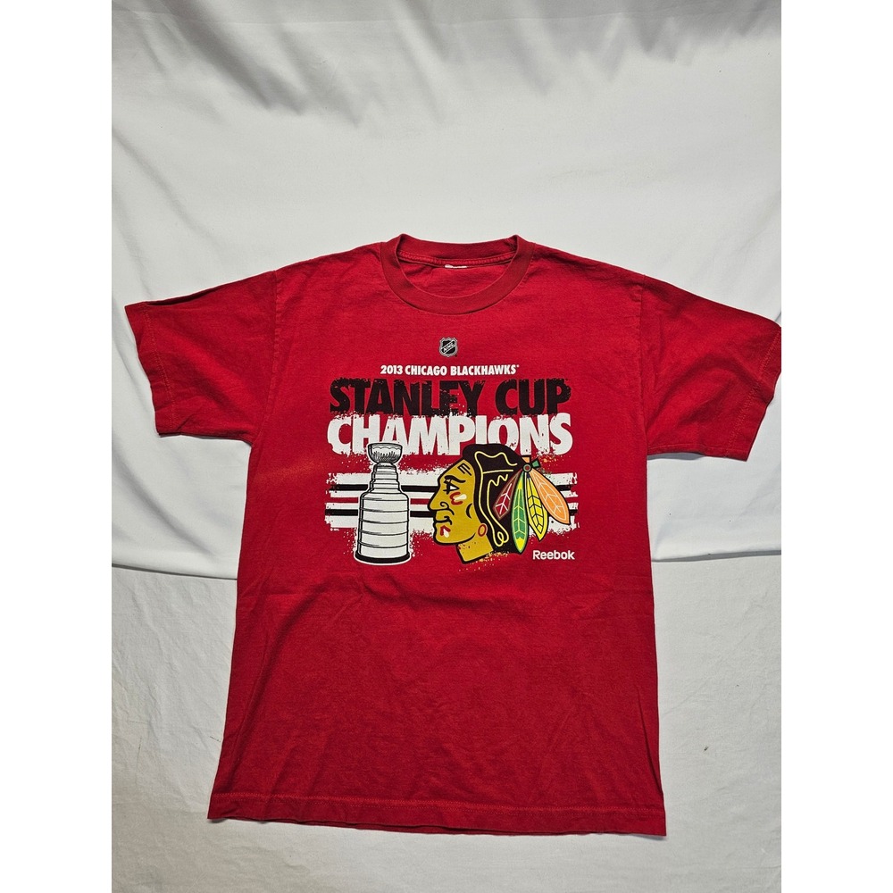 Reebok Mens‎ Chicago Blackhawks 2013 Stanley Cup Champions Roster T-Shirt Red